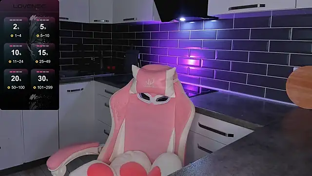 EmmaVictori1 online show from 04-06-26, 06:25