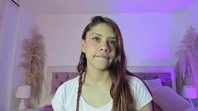 Arianaa collins online show from 10-09-25, 11:55