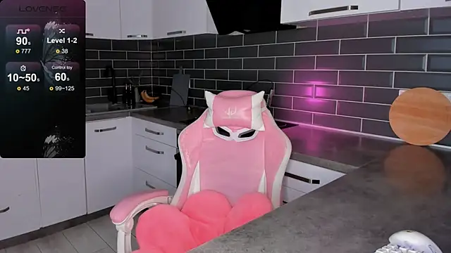 ShaiyaMinn3 online show from 04-17-26, 06:33