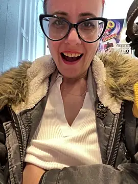 NataKitten online show from 03-12-26, 06:50