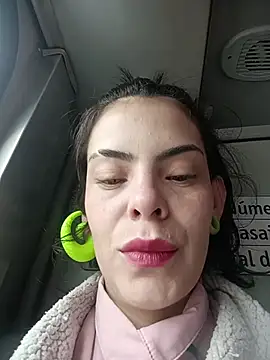 Snapshot of Ali3Martin chatting on 02-13-26, 01:55 Ali3Martin online show from 02-13-26, 01:55