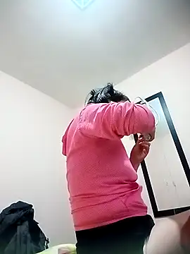 Snapshot of Ali3Martin chatting on 02-08-26, 06:49 Ali3Martin online show from 02-08-26, 06:49