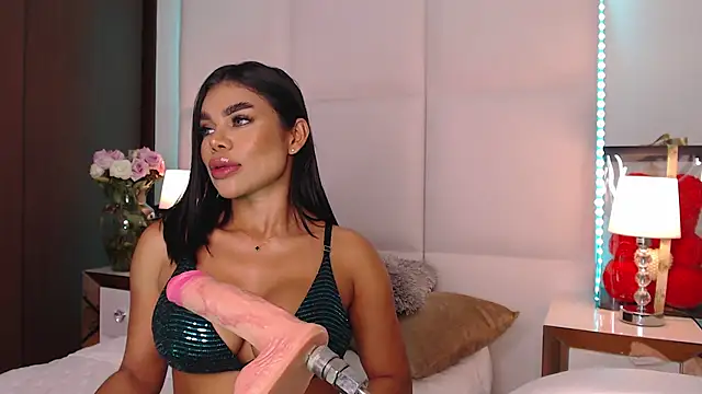 Snapshot of Amylewisq chatting on 03-18-25, 03:45 Amylewisq online show from 03-18-25, 03:45