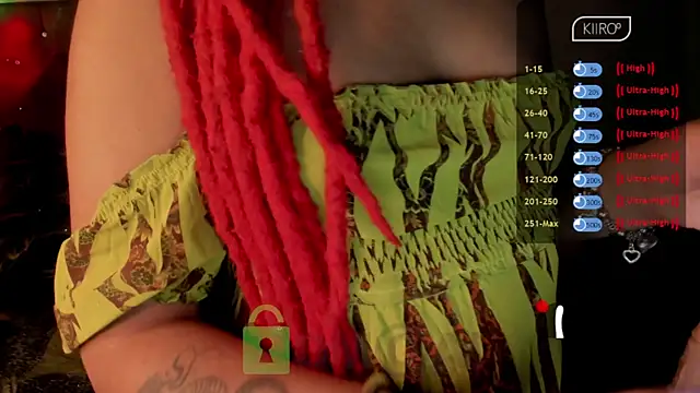 Snapshot of Juana_blackm chatting on 10-07-25, 11:17 Juana blackm online show from 10-07-25, 11:17