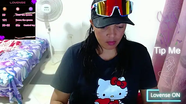 Snapshot of astrii_33 chatting on 03-06-25, 10:26 astrii 33 online show from 03-06-25, 10:26