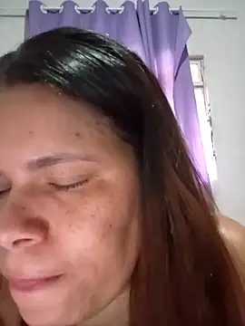 Snapshot of mel88Da chatting on 03-18-25, 05:23 mel88Da online show from 03-18-25, 05:23