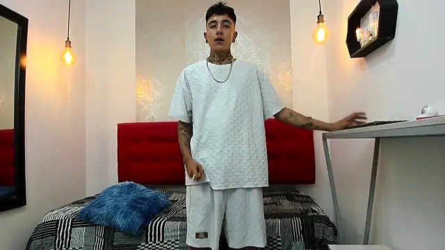 Patrick Rango online show from 11-21-25, 03:27