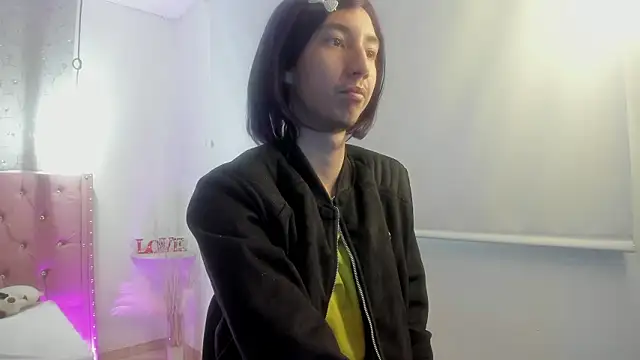 Snapshot of loverisu-coral chatting on 03-07-26, 10:15 loverisu-coral online show from 03-07-26, 10:15