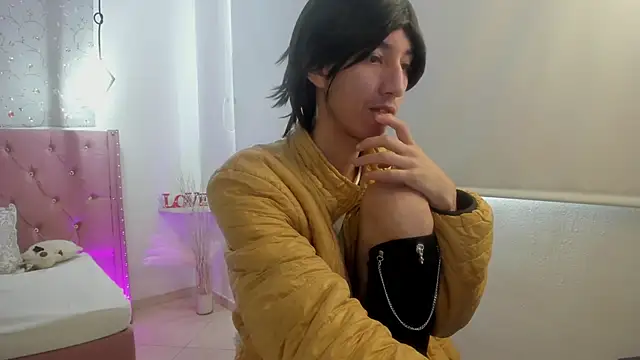 loverisu-coral online show from 03-02-26, 09:00