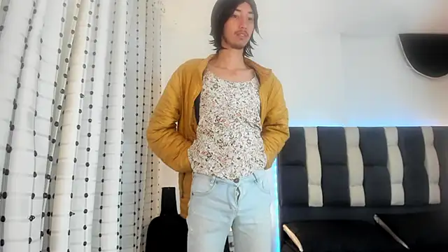 loverisu-coral online show from 01-10-26, 10:27