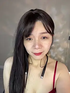 Snapshot of xiaowang0523 chatting on 03-06-25, 06:08 xiaowang0523 online show from 03-06-25, 06:08
