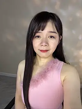 Snapshot of xiaowang0523 chatting on 03-12-25, 08:08 xiaowang0523 online show from 03-12-25, 08:08