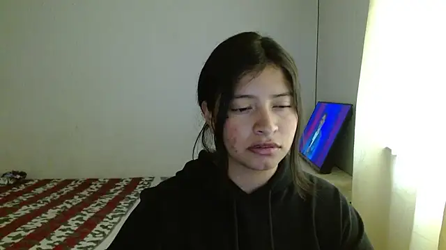 saralo   online show from 04-05-26, 07:53