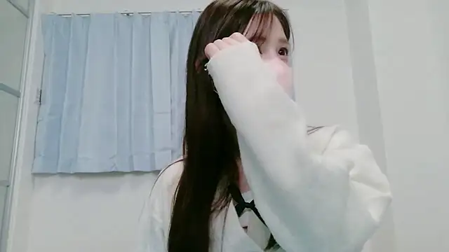 Snapshot of NANA_7 chatting on 12-14-25, 01:12 NANA 7 online show from 12-14-25, 01:12