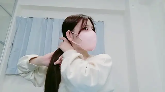 Snapshot of NANA_7 chatting on 12-01-25, 01:06 NANA 7 online show from 12-01-25, 01:06