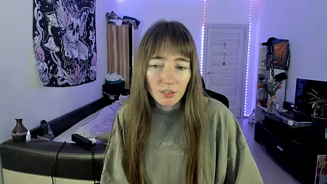 Snapshot of bekkawell chatting on 02-17-26, 12:24 bekkawell online show from 02-17-26, 12:24