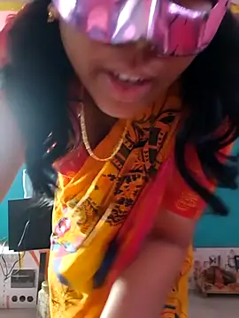 Snapshot of sapna993382 chatting on 02-27-25, 05:51 sapna993382 online show from 02-27-25, 05:51