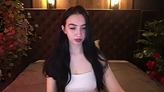 WildKittenX  online show from 04-07-26, 05:42