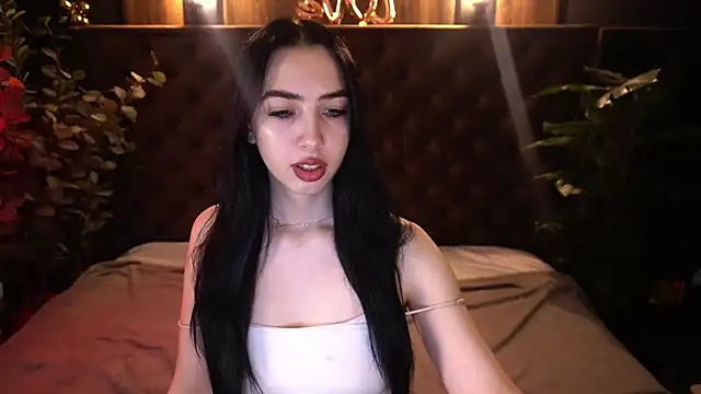 WildKittenX  online show from 02-17-26, 06:44