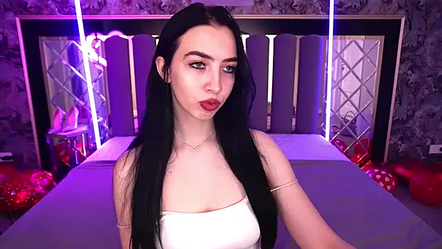 WildKittenX  online show from 02-13-26, 06:46