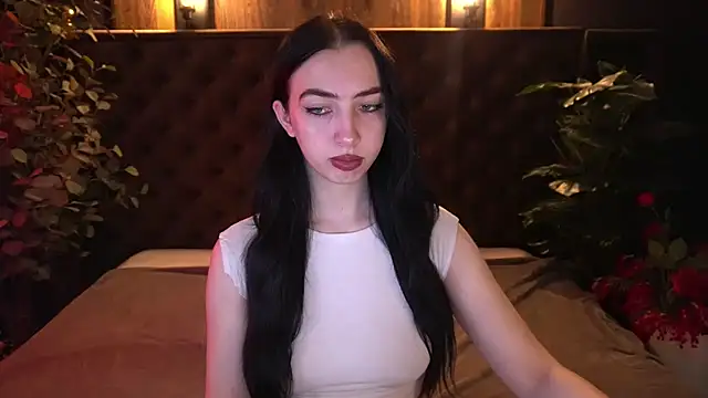Snapshot of WildKittenX_ chatting on 04-24-26, 05:42 WildKittenX online show from 04-24-26, 05:42
