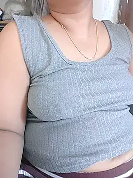 Snapshot of pallu_telgu_kannada chatting on 02-25-26, 10:15 pallu telgu kannada online show from 02-25-26, 10:15