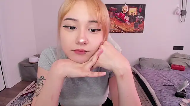 Snapshot of ka00ru_chan chatting on 06-14-26, 11:11 ka00ru chan online show from 06-14-26, 11:11