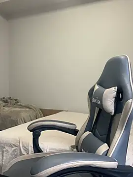 kurvibabe online show from 02-12-26, 11:04