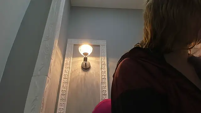 Bonniie 22 online show from 12-15-25, 02:45