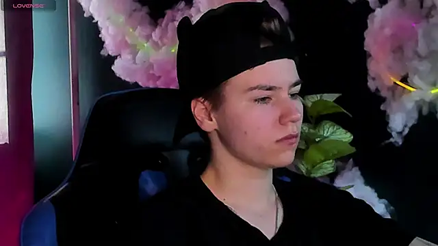 Jean Wilsons online show from 03-26-26, 11:08