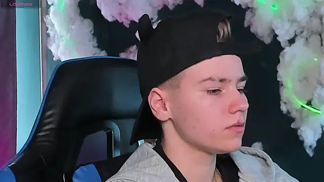 Jean Wilsons online show from 04-14-26, 11:04