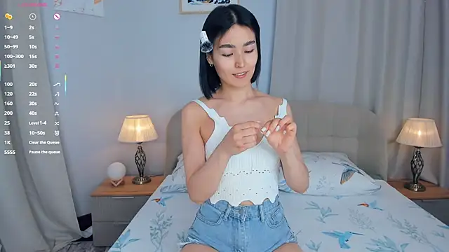 RanelDiva online show from 11-20-25, 07:42