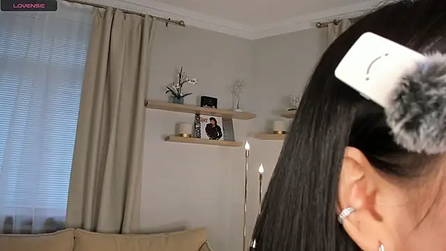 RanelDiva online show from 11-29-25, 07:19