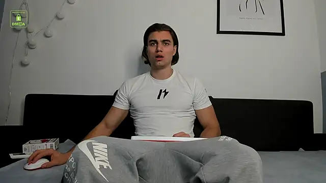 Kyle Baker online show from 12-21-25, 06:15