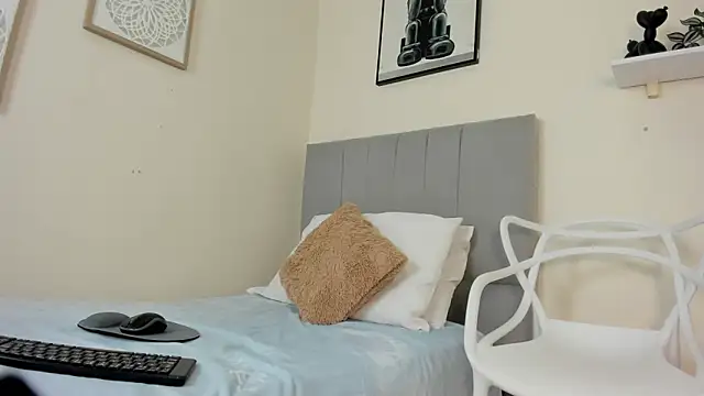 mary cute9 online show from 01-16-26, 12:20