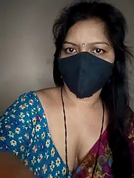 Snapshot of Bagi-Sexy chatting on 09-08-25, 11:37 Bagi-Sexy online show from 09-08-25, 11:37