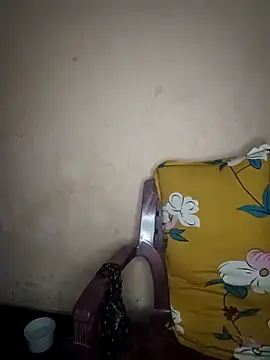 Snapshot of Bagi-Sexy chatting on 03-01-25, 09:15 Bagi-Sexy online show from 03-01-25, 09:15