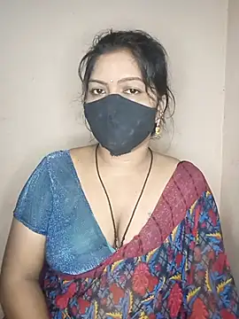 Snapshot of Bagi-Sexy chatting on 10-01-25, 01:11 Bagi-Sexy online show from 10-01-25, 01:11