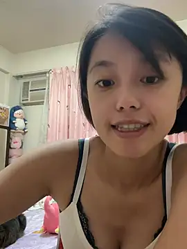 Snapshot of ladypaggy chatting on 05-02-26, 01:49 ladypaggy online show from 05-02-26, 01:49