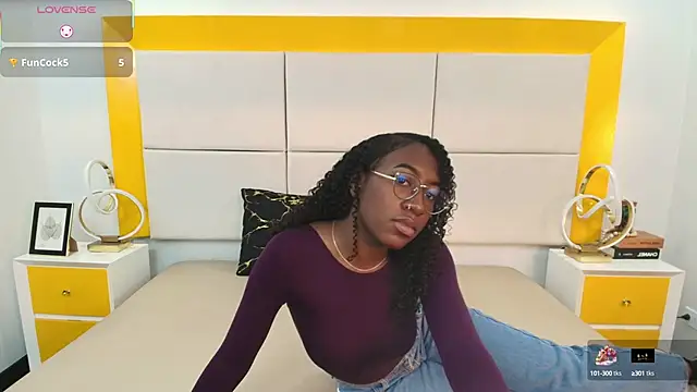 Qeen blackk online show from 10-16-25, 07:55