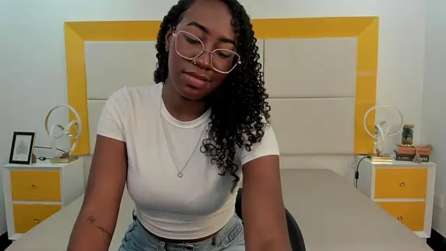 Qeen blackk online show from 03-30-26, 06:42