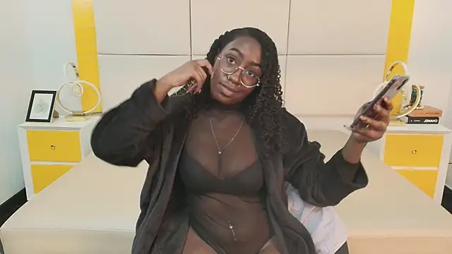 Qeen blackk online show from 10-27-25, 08:21