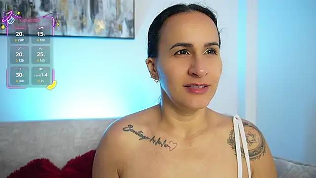 Sara Charmy online show from 10-18-25, 11:23