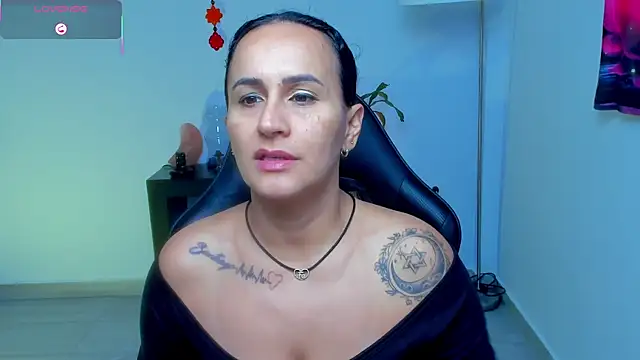 Sara Charmy online show from 05-20-26, 11:07