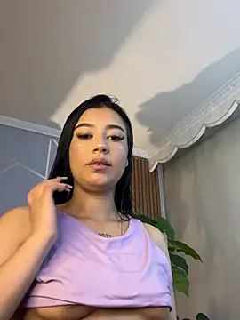 i sabella 25 online show from 04-17-26, 04:04