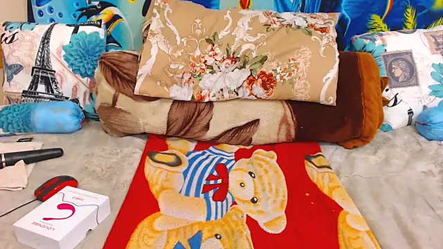 ChocolateClit online show from 11-11-25, 04:35