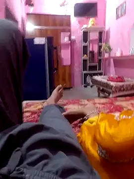 Snapshot of Rahulrana893 chatting on 05-15-26, 04:27 Rahulrana893 online show from 05-15-26, 04:27