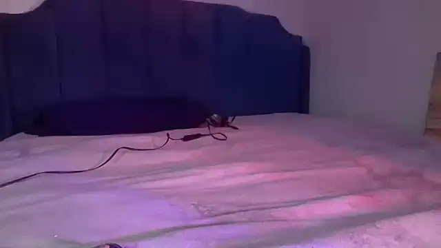 Snapshot of lovelyenigma365 chatting on 03-12-25, 05:57 lovelyenigma365 online show from 03-12-25, 05:57