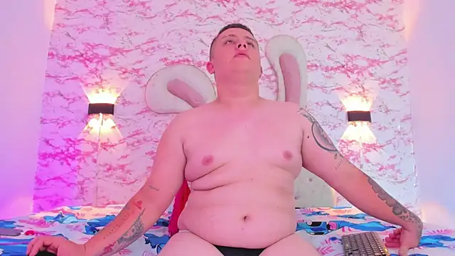 Snapshot of IM_SINAY chatting on 09-24-25, 07:09 IM SINAY online show from 09-24-25, 07:09