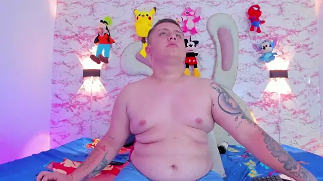 Snapshot of IM_SINAY chatting on 10-09-25, 08:53 IM SINAY online show from 10-09-25, 08:53